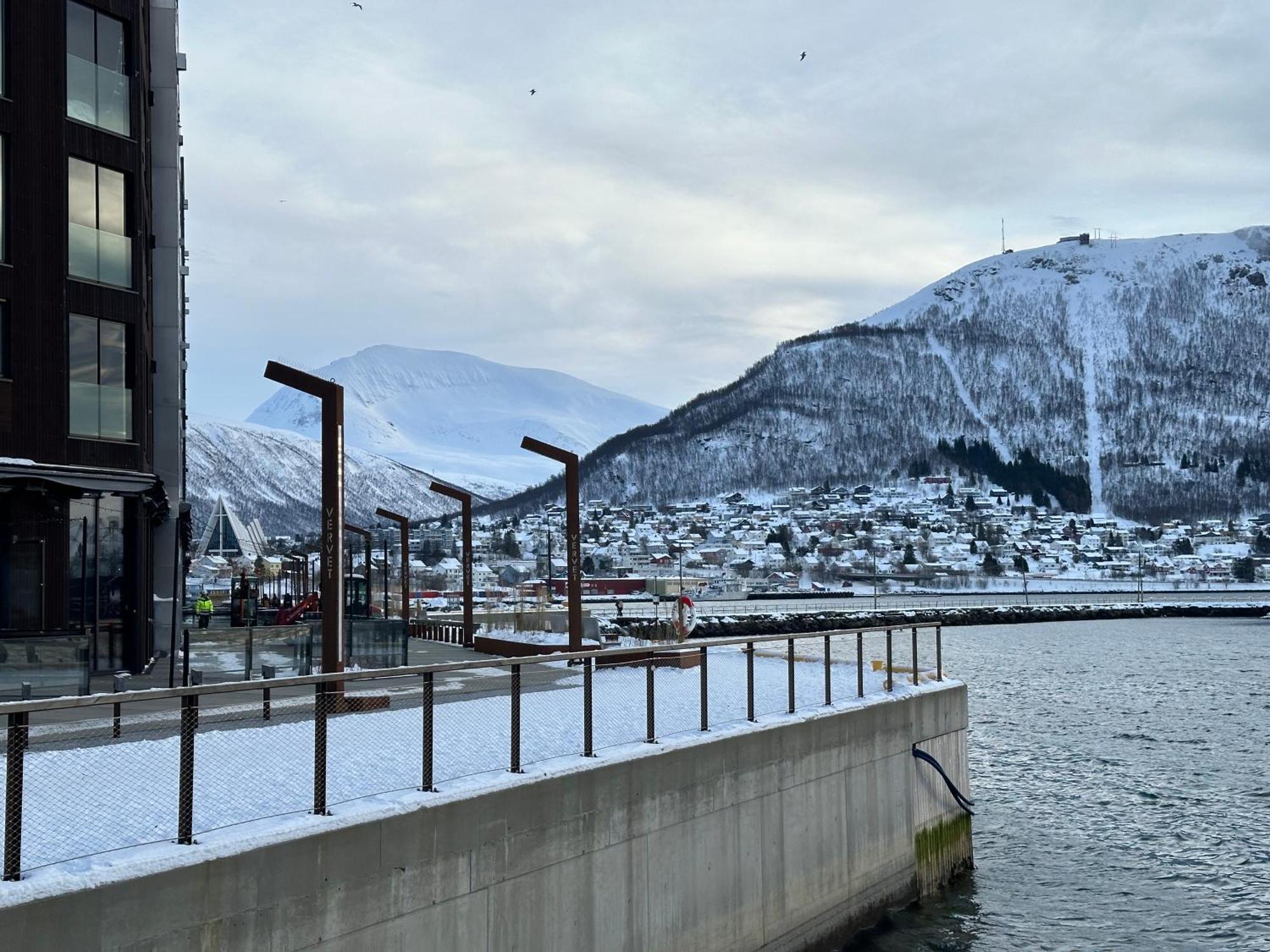 Thenorthernexplorer Penthouse Tromso Exterior photo